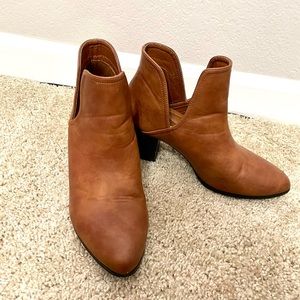 Chesnut Ankle Booties - pleather